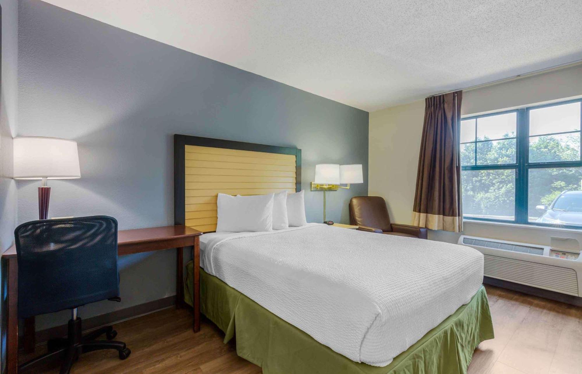 Extended Stay America Suites - Washington Dc Germantown Milestone Exterior foto