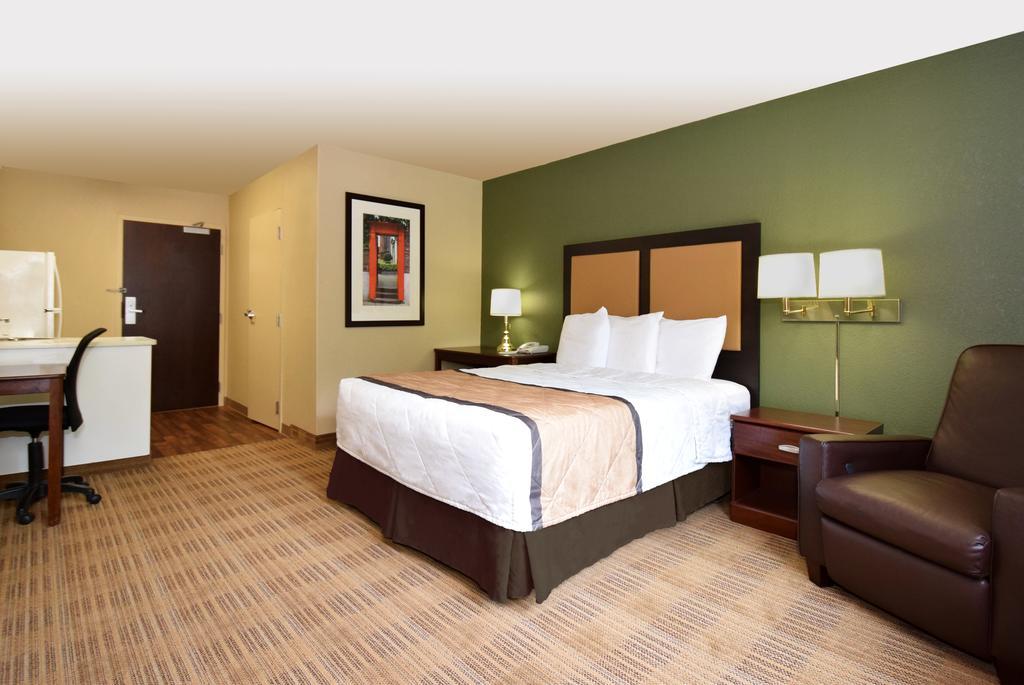 Extended Stay America Suites - Washington Dc Germantown Milestone Exterior foto