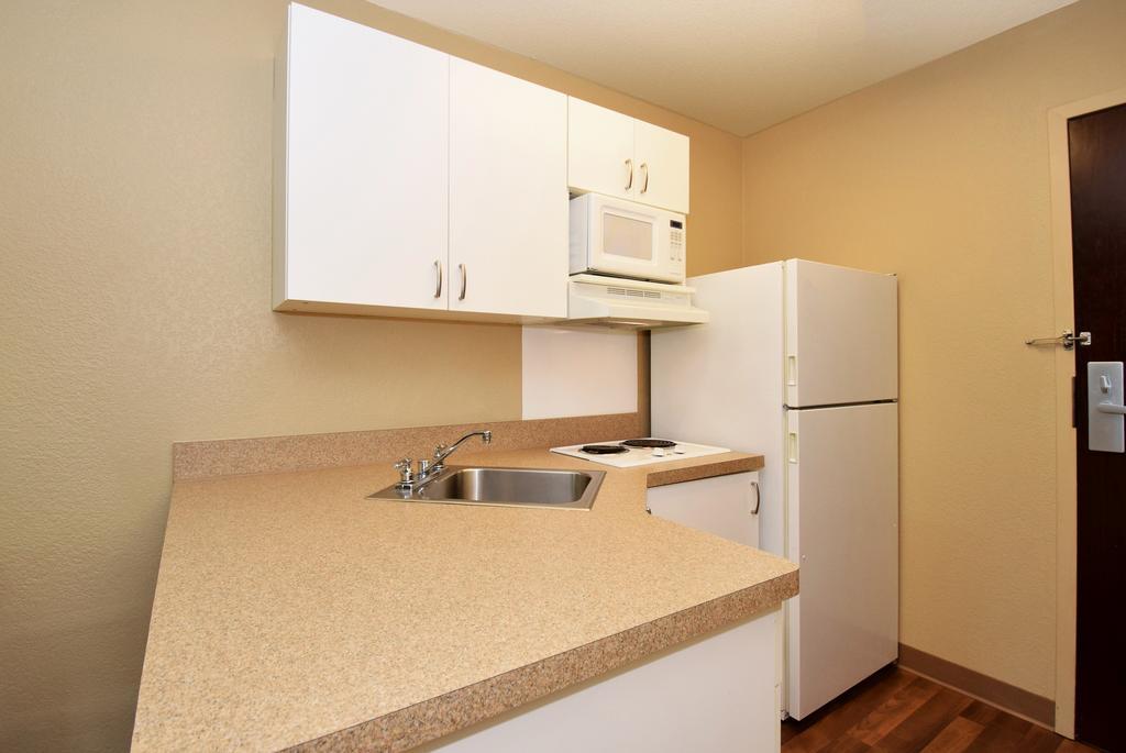 Extended Stay America Suites - Washington Dc Germantown Milestone Exterior foto