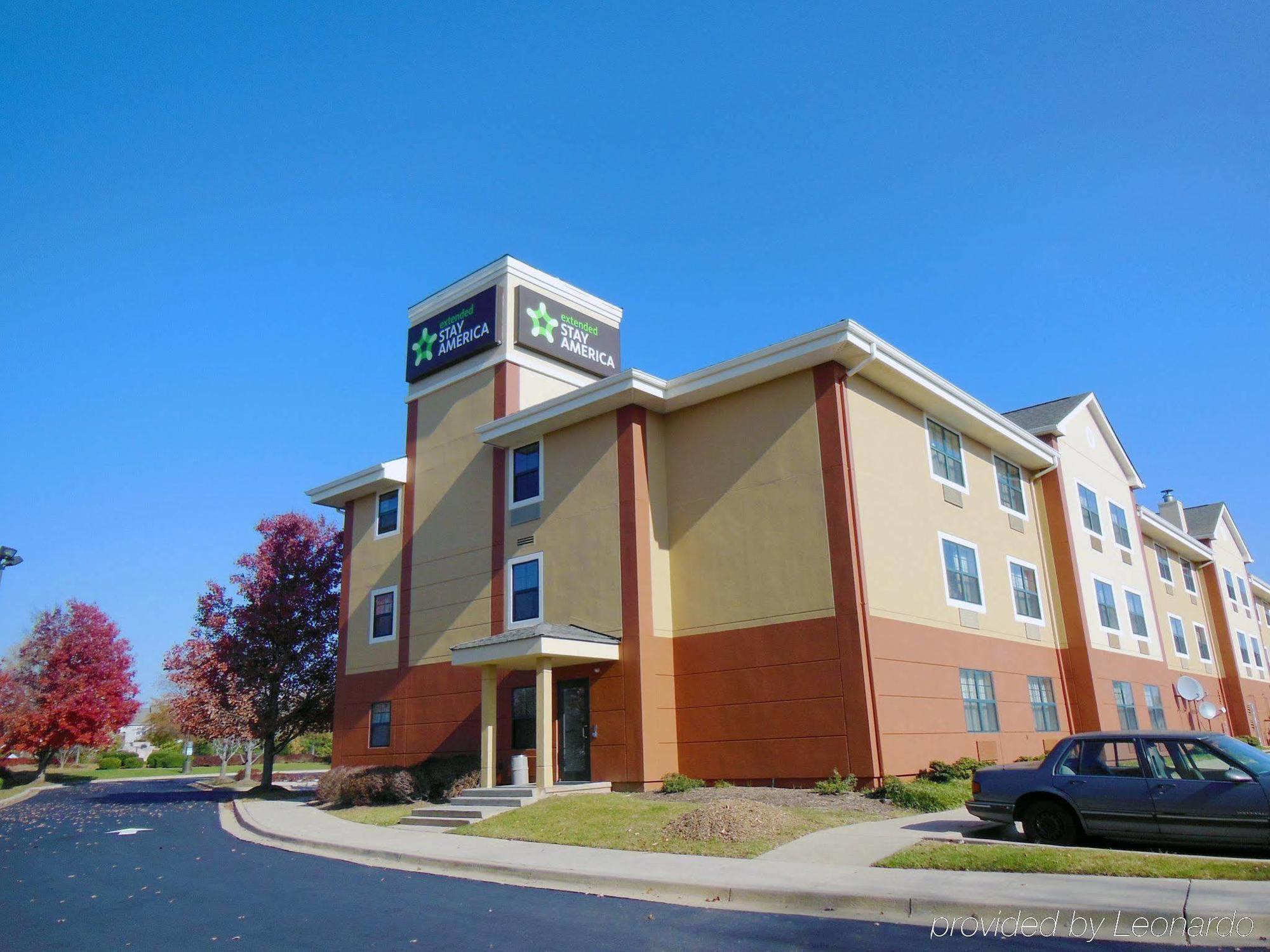 Extended Stay America Suites - Washington Dc Germantown Milestone Exterior foto